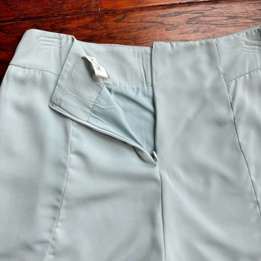 She + Sky Boutique Seafoam‎ Mint High Waist Shorts Back Zip Women's SZ L New